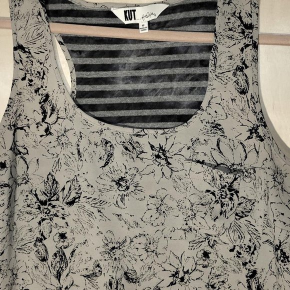 Kut from the Kloth Sage Green Gray Floral Stripe Razorback Tank Top Women Sz M - Picture 6 of 9